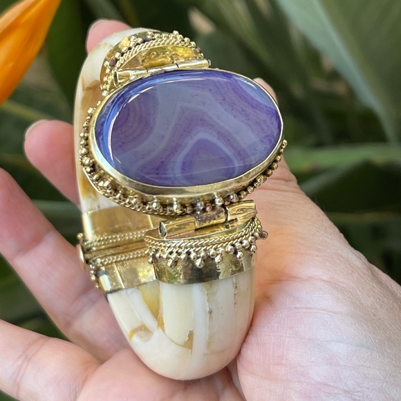 Antique style purple banded agate ox bone brass chunky hinged bangle bracelet - Picture 8 of 11